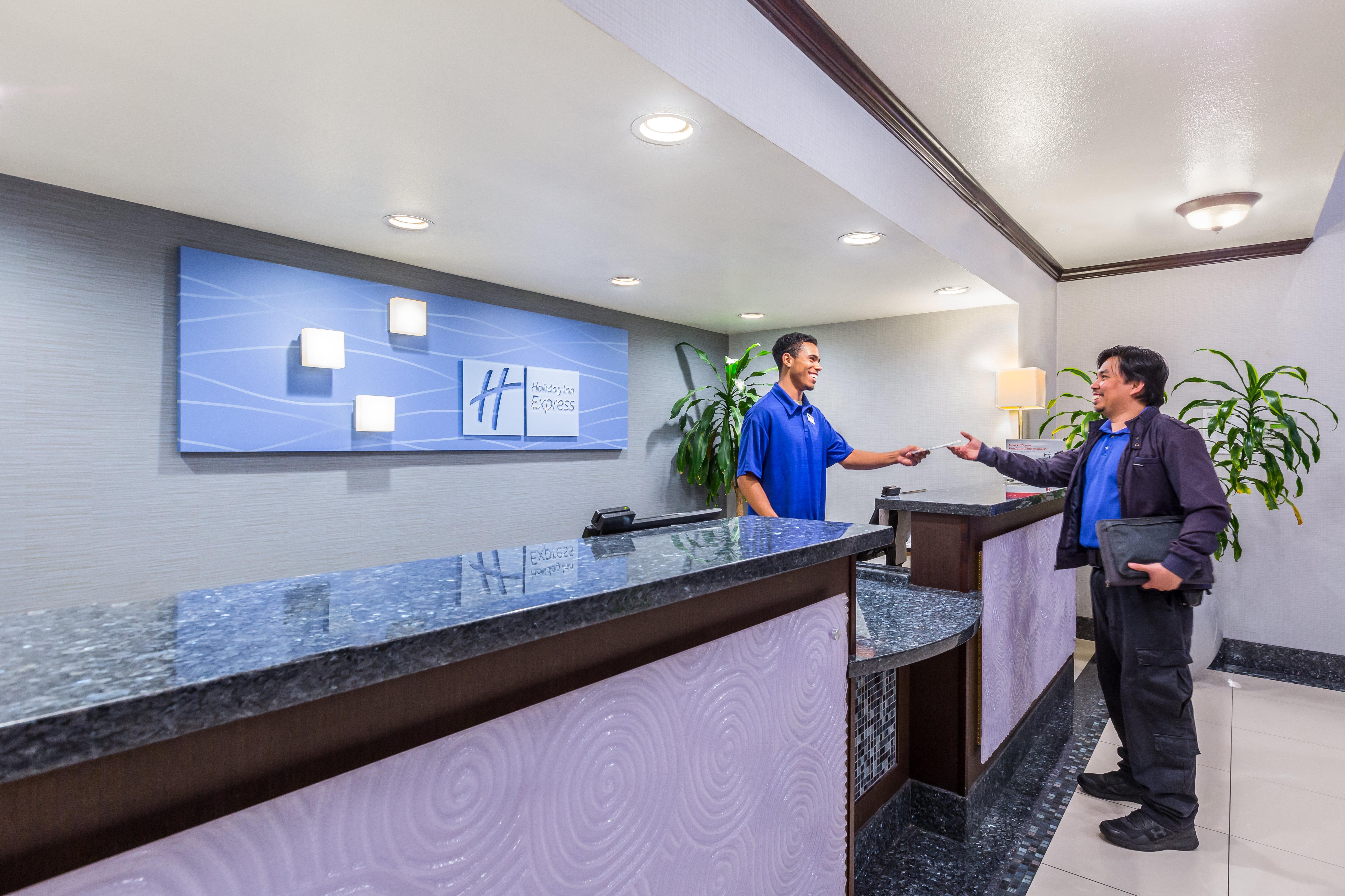 Holiday Inn Express San Diego - Sea World Area, An Ihg Hotel Екстериор снимка